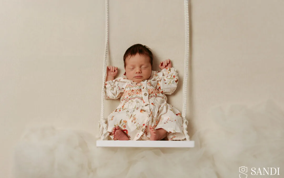Creative & Floral Newborn Photography | Dorchester, Dorset